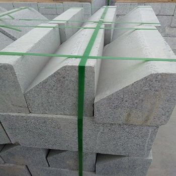 太原路沿石 高速路沿石 現(xiàn)貨供應(yīng)量大從優(yōu) 濱泉建材